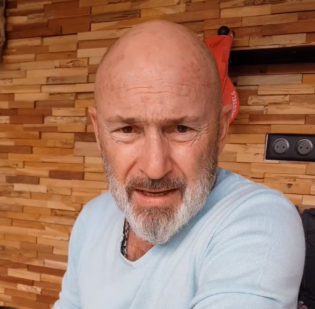 "Vous allez adorer" Vincent Lagaf de retour à la télé, l'animateur